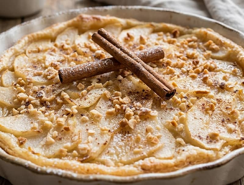 Hojaldre de peras con canela y almendras Hojaldre de peras con canela y almendras