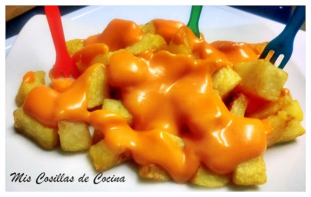 Patatas bravas