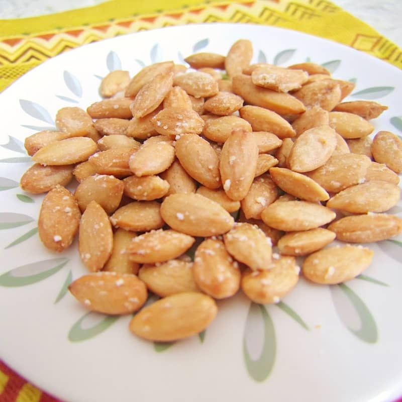 almendras fritas con sal almendras fritas con sal