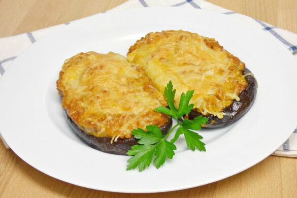 Berenjenas rellenas de carne gratinadas