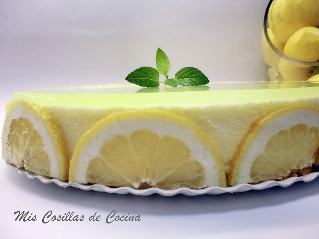 Tarta Mousse de limón con gelatina de gin tonic