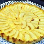 Tarta de hojaldre de manzana con crema