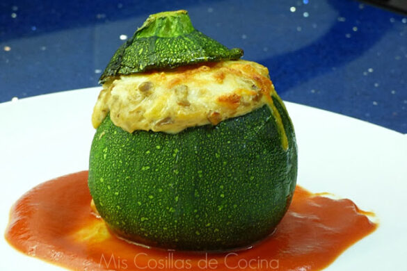 Calabacines rellenos de champiñones a la crema