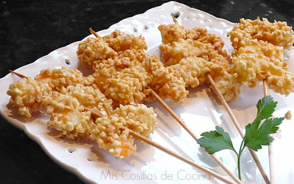 Gambas rebozadas con crocante de almendra