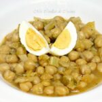 Potaje de garbanzos con col