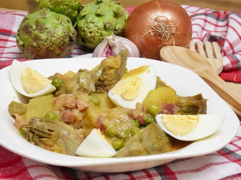 Guiso De Alcachofas Con Patatas Y Guisantes Guiso de patatas alcachofas y guisantes con jamón - Mis cosillas de Cocina