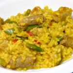 Arroz con salchichas