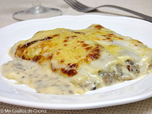 Canelones de setas con bechamel trufada