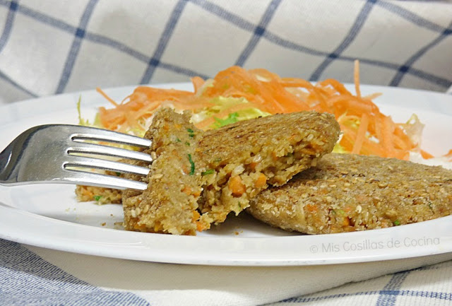 Hamburguesas veganas de avena y zanahoria