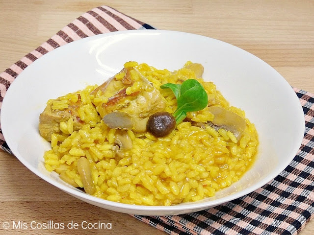 Arroz con conejo y setas