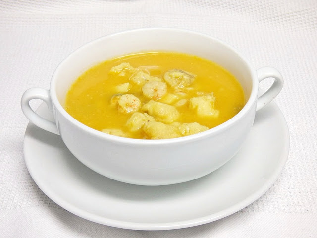 sopa de pescado