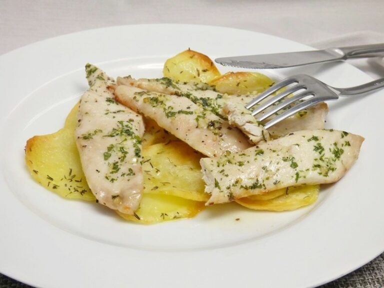 Pechugas de pollo al horno con patatas Mis Cosillas de Cocina