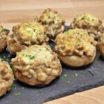 Champiñones rellenos de carne