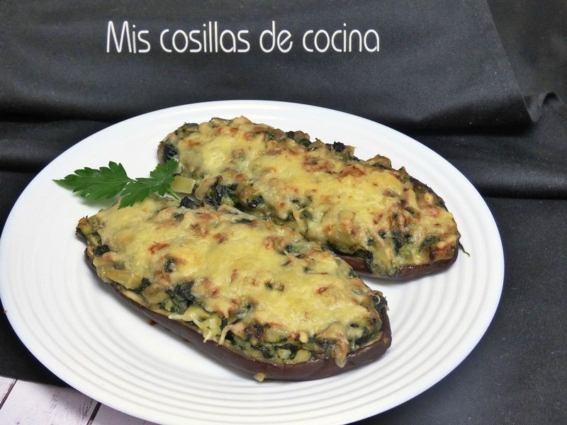 Berenjenas rellenas de espinacas y bacalao