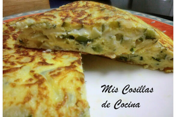 Tortilla de cebolla y calabacín rellena de queso