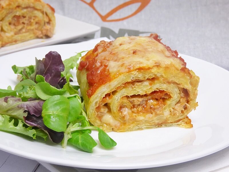 Rollo de patata relleno de atún