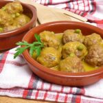 Albóndigas en salsa