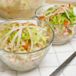 Ensalada de arroz integral con surimi y bonito