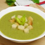 Crema verde de verduras con quesitos