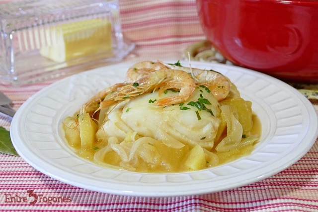 Bacalao con Cebolla y Manzana