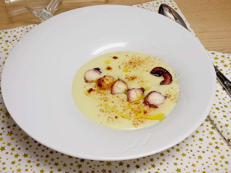 Crema de patata con pulpo