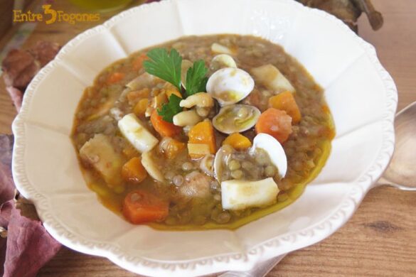 Potaje de Lentejas con Verduras y Tasajo