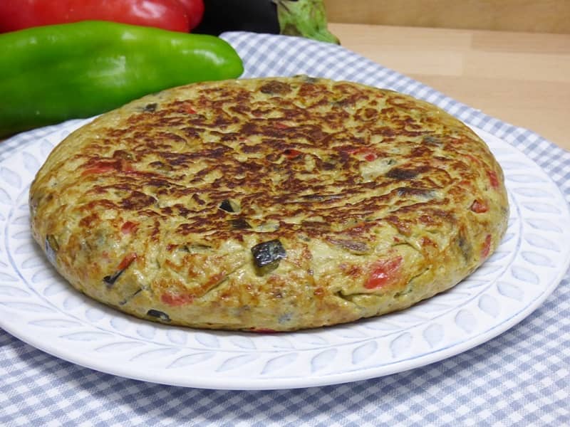 Tortilla de sanfaina o pisto