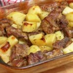 Costilla de cerdo al horno con patatas