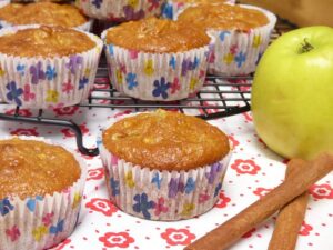 Muffins de manzana y natillas