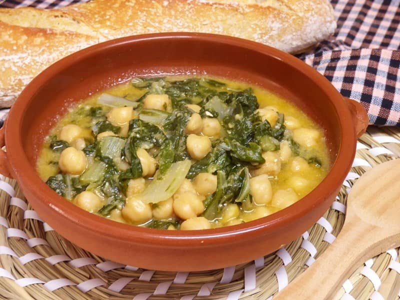 Potaje de acelgas y garbanzos - Mis Cosillas de Cocina