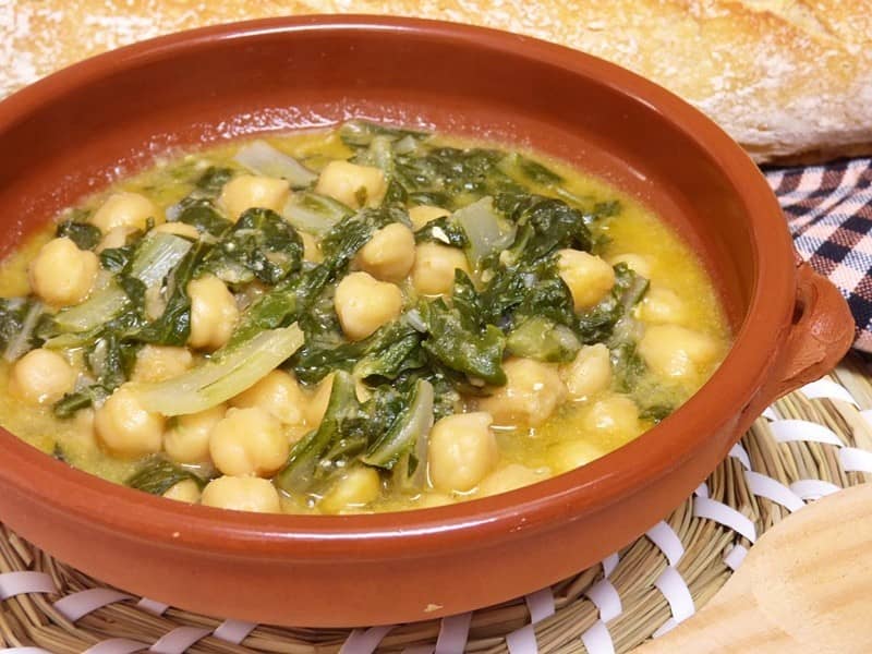 Potaje de acelgas y garbanzos