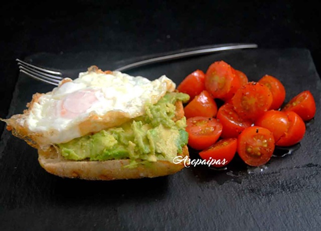 Tostadas para desayunar cenar o picoteo