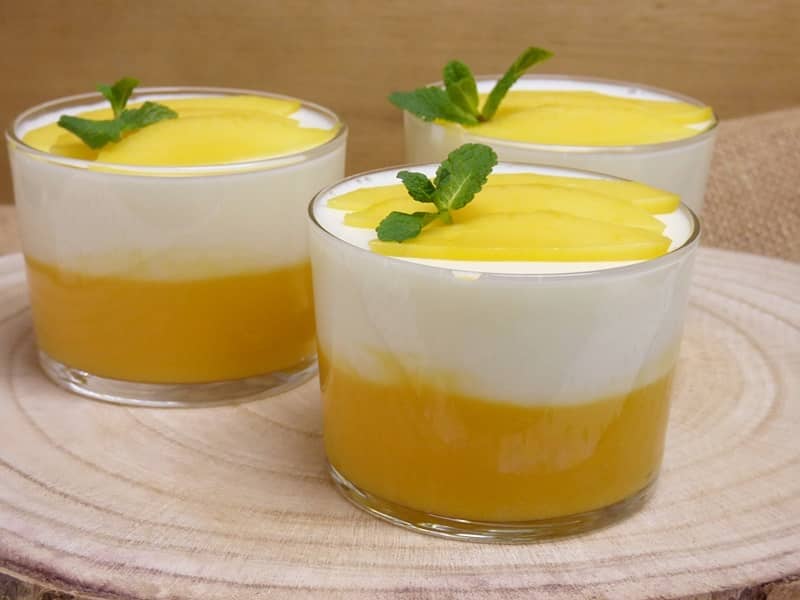 Vasitos de mango y yogur