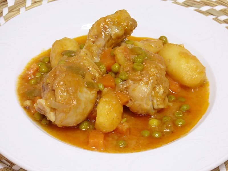 Jamoncitos de pollo a la jardinera